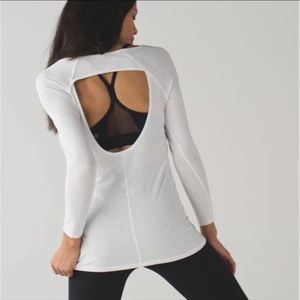 Lululemon Physically Fit Long Sleeve Open Back Tee Size 4 - Heathered White